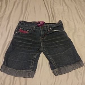 KIDS SIZE 8 VIGOSS JEAN SHORTS